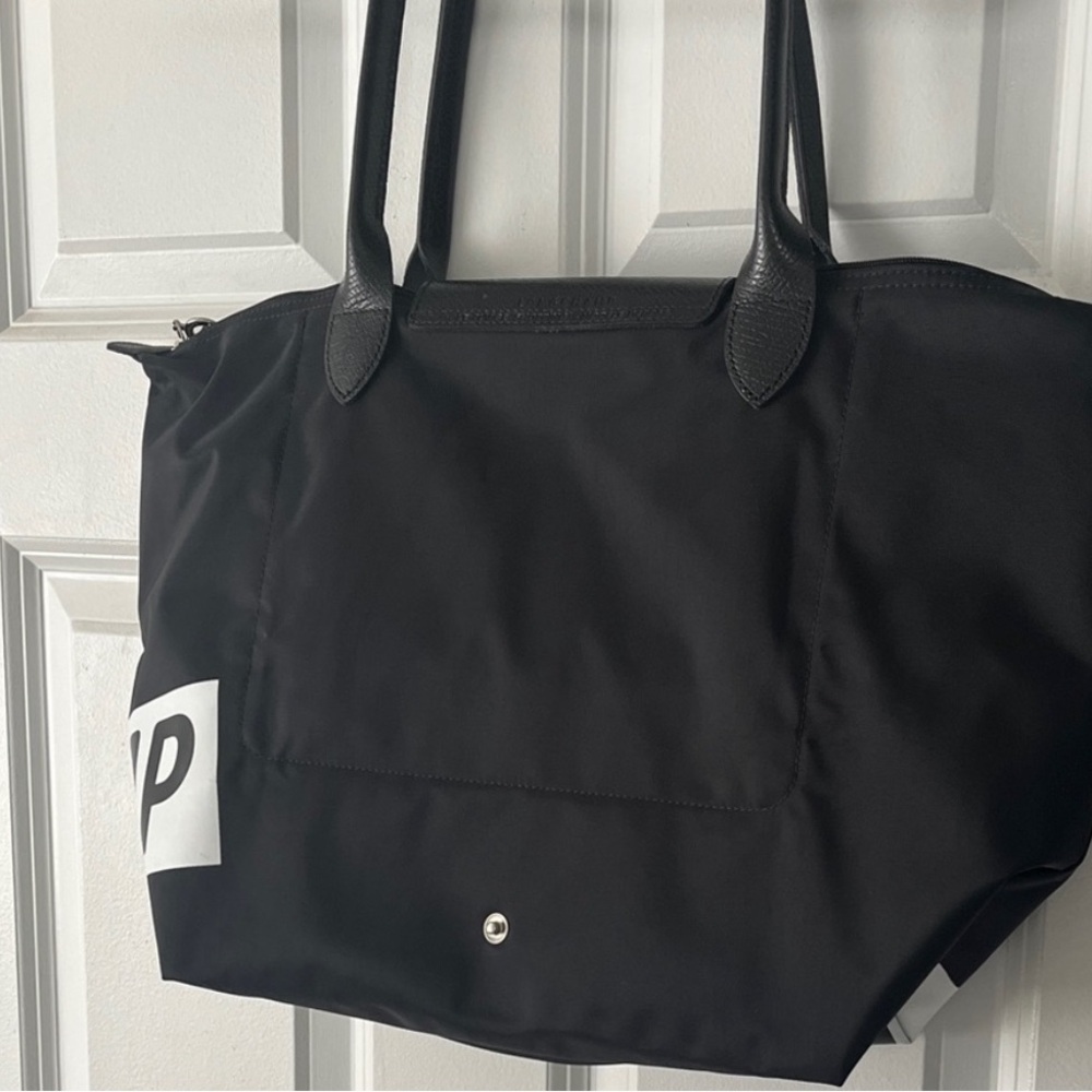 Longchamp Le Pilate Logo Shoulder Bag - Picture 2 of 10